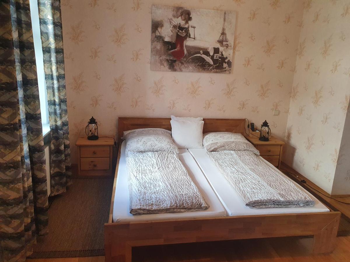 Gasthof Alte Post Oberhausen-Rheinhausen Esterno foto
