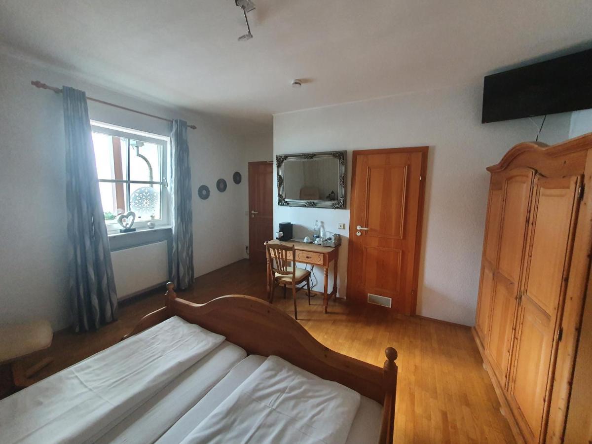 Gasthof Alte Post Oberhausen-Rheinhausen Esterno foto