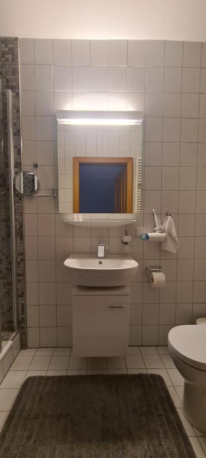 Gasthof Alte Post Oberhausen-Rheinhausen Esterno foto